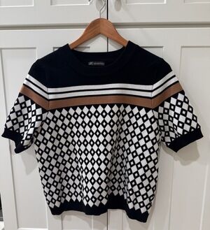 Adrianna Papell Jacquard Knit Short Sleeve Sweater Black White Boxy Top